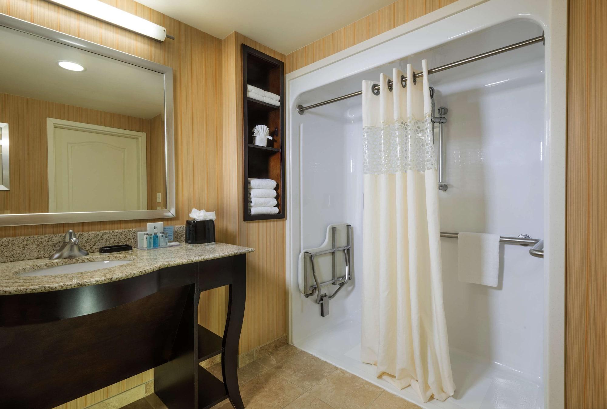 Hampton Inn & Suites Yonkers Extérieur photo