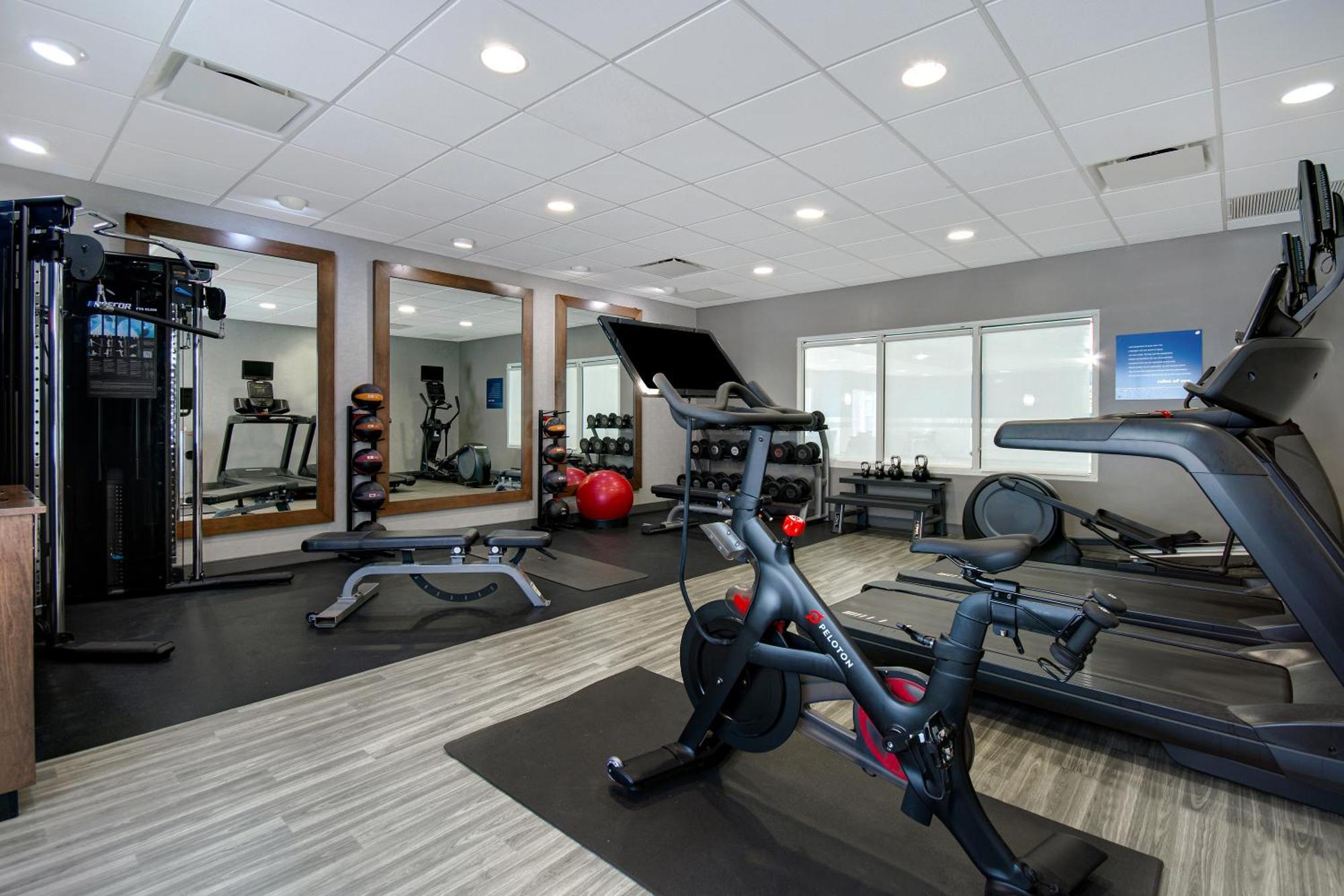 Hampton Inn & Suites Yonkers Extérieur photo