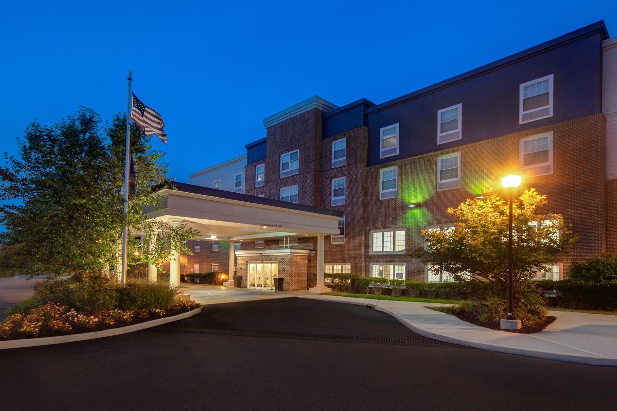 Hampton Inn & Suites Yonkers Extérieur photo